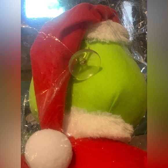 21in Plush Grinch With Suction Cup - Picture 4 of 4